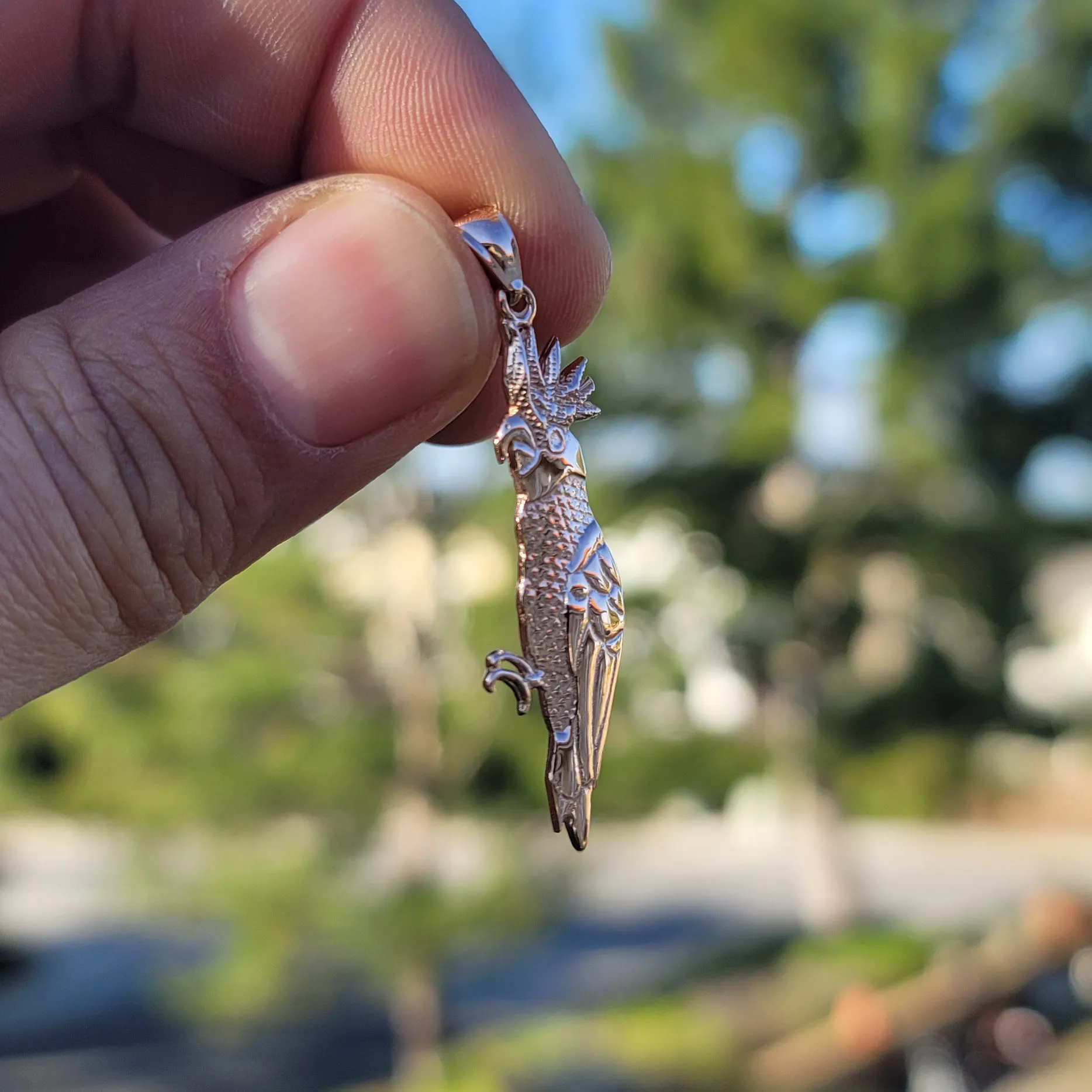 10K, 14K or 18K Gold Parrot Pendant