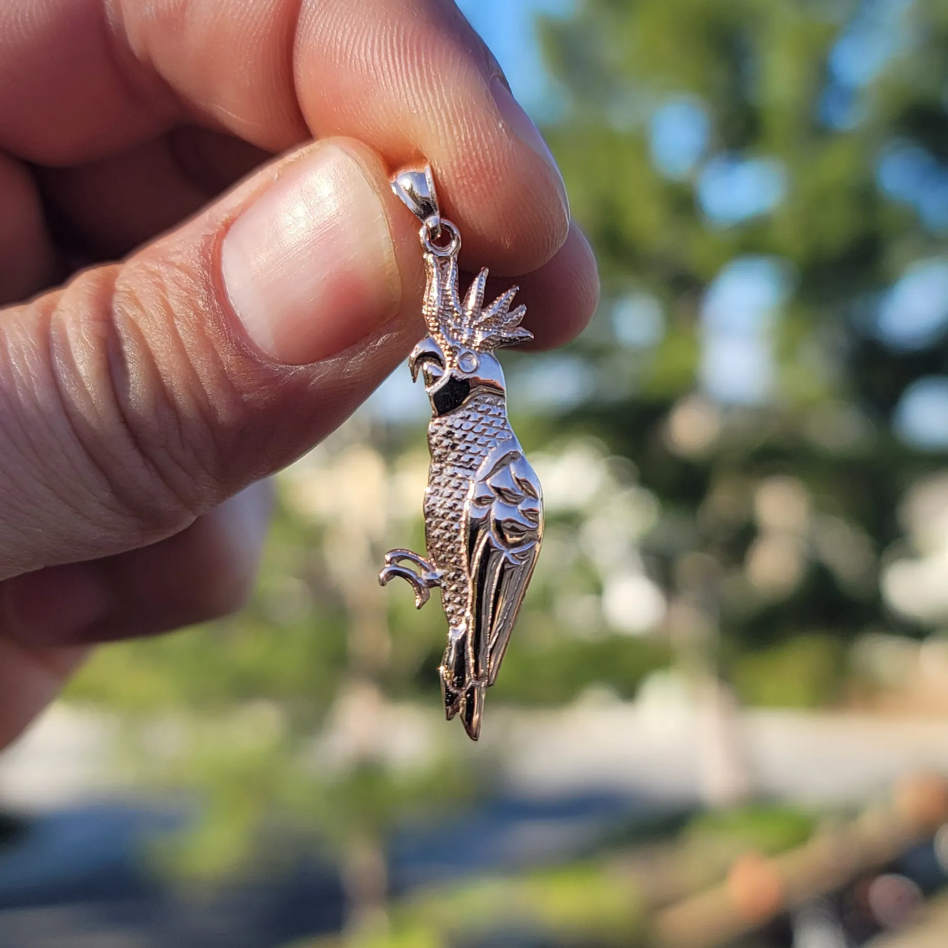 10K, 14K or 18K Gold Parrot Pendant