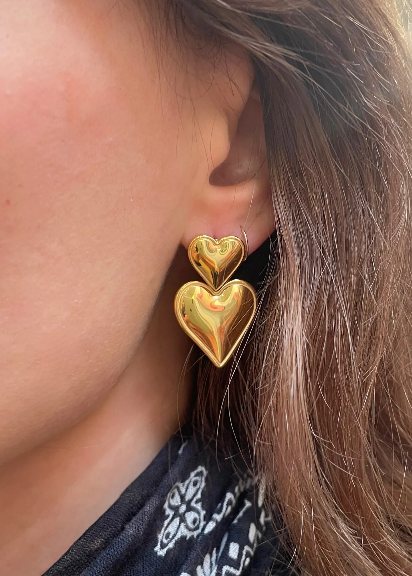 BRYN HEART DROP EARRINGS