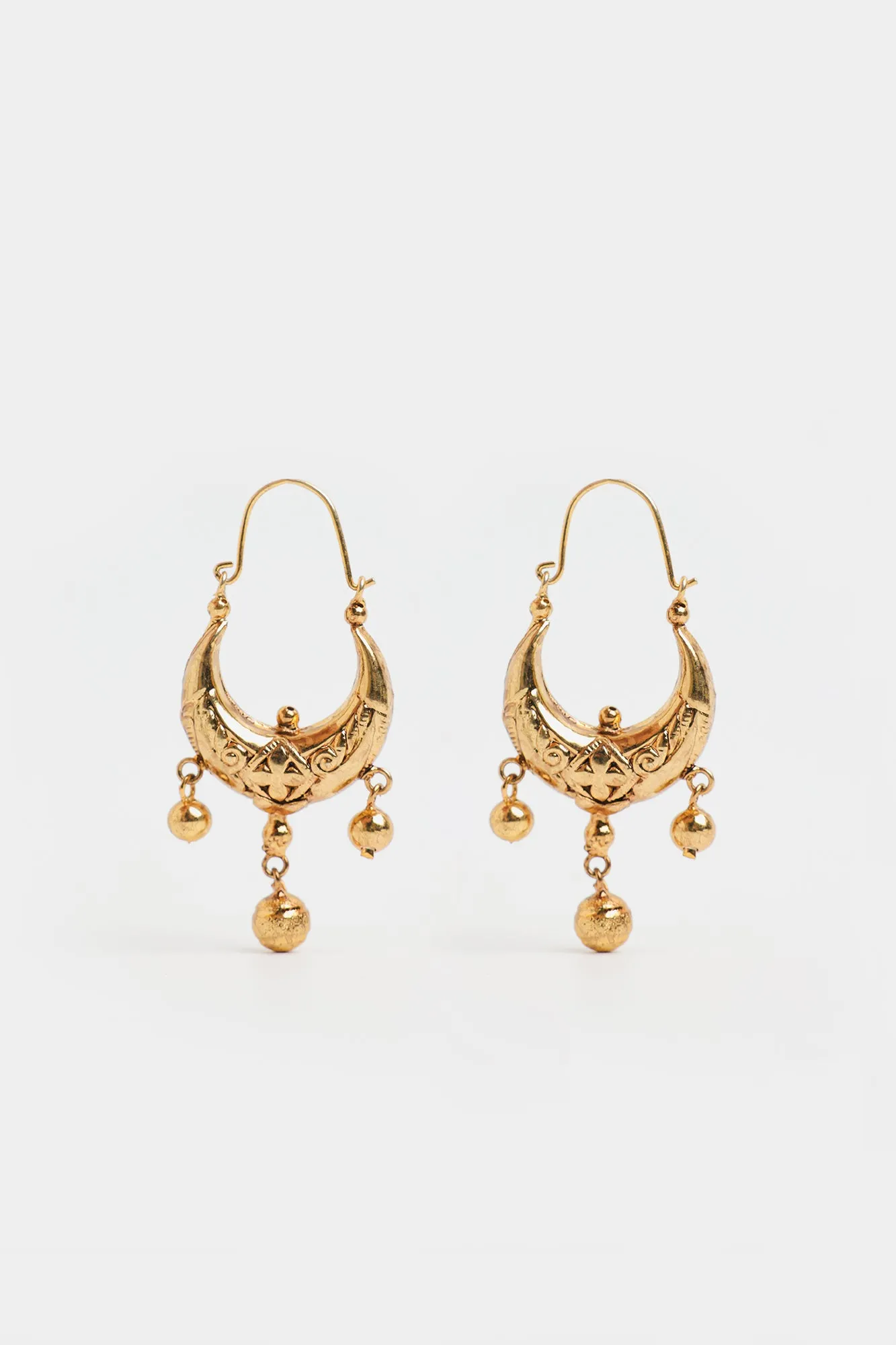 EARRINGS (E0466/110/131)