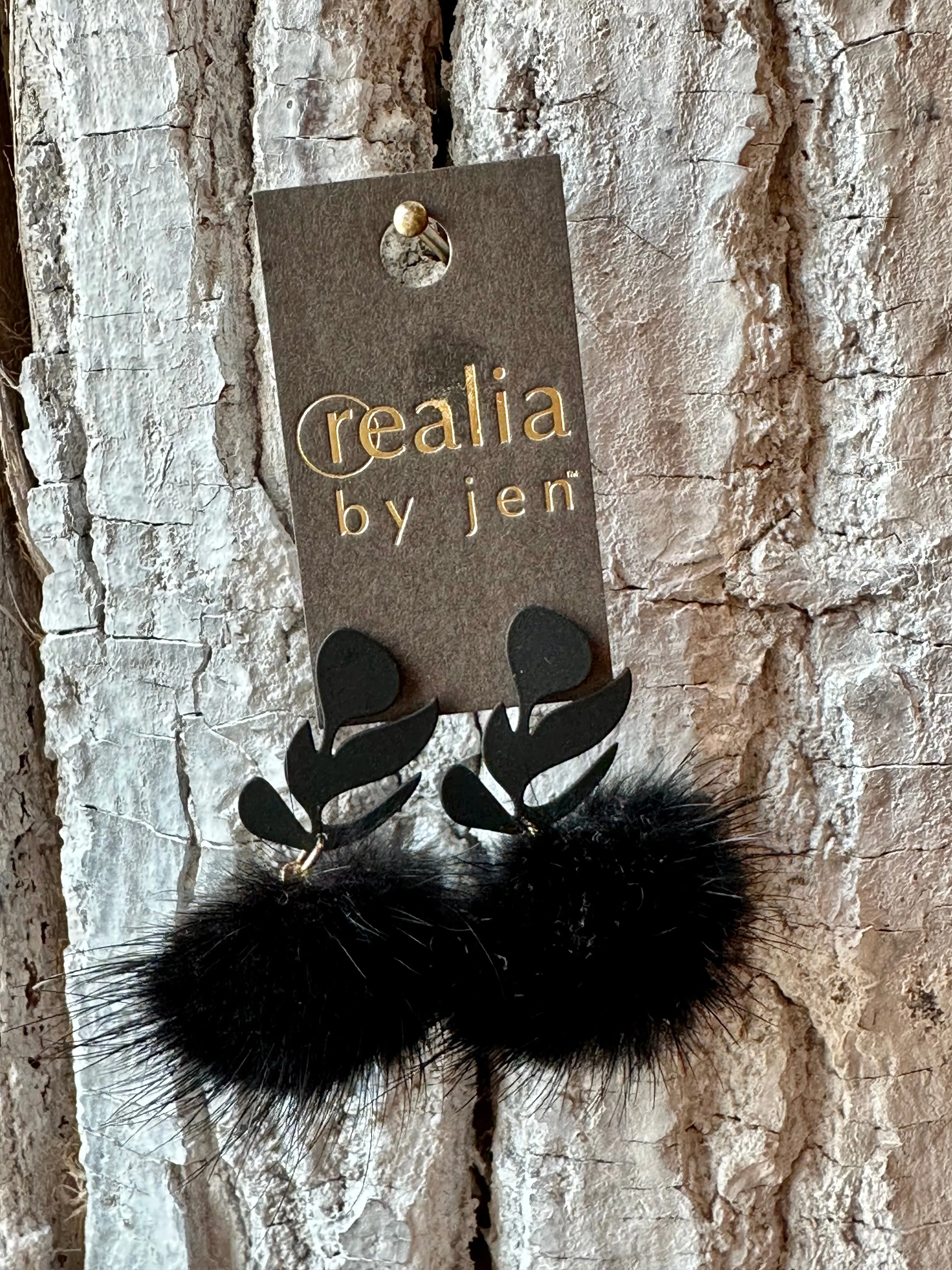 JEN Pom Earring